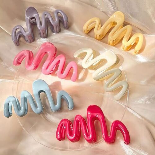 Wavy Glossy Claw