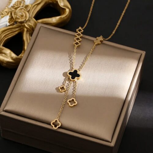 3 Layer Clover Necklace